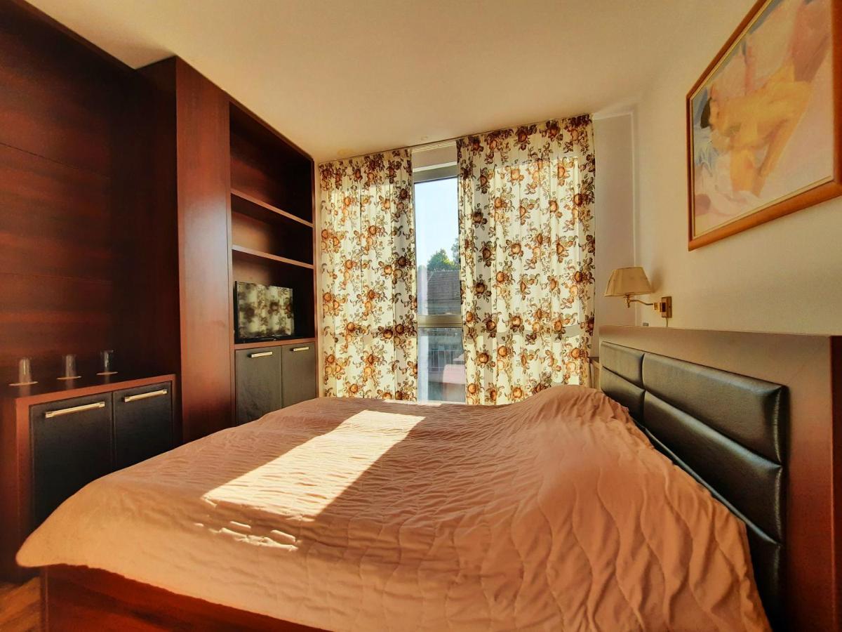 Hotel City פלבן מראה חיצוני תמונה