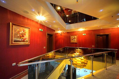 Hotel City פלבן מראה חיצוני תמונה